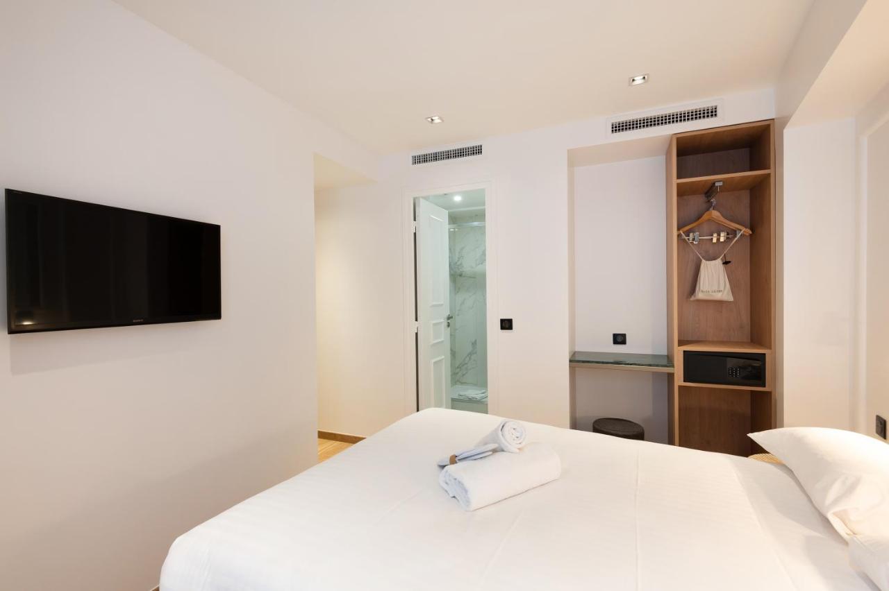 Hotel Au Coeur De Republique Paris Dış mekan fotoğraf