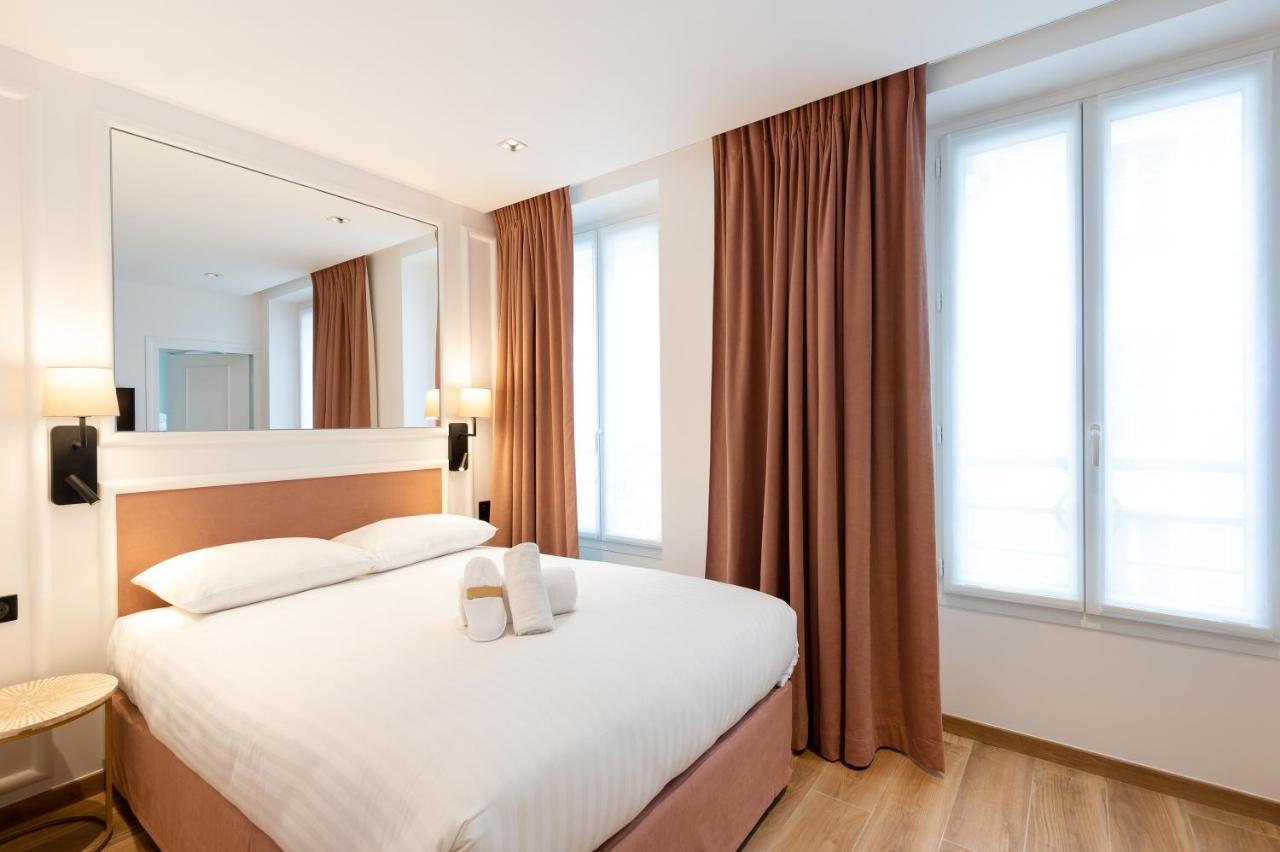 Hotel Au Coeur De Republique Paris Dış mekan fotoğraf