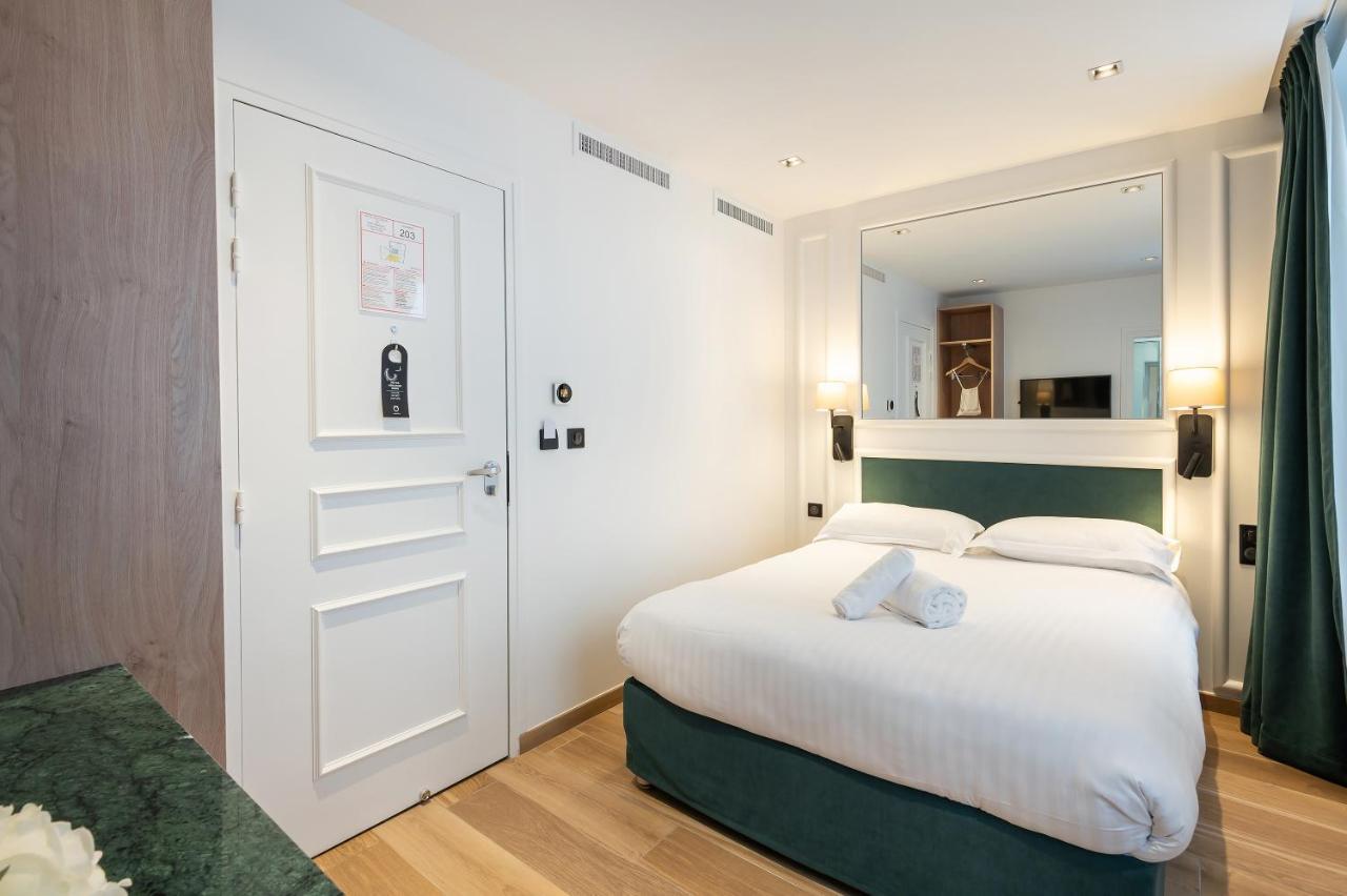 Hotel Au Coeur De Republique Paris Dış mekan fotoğraf